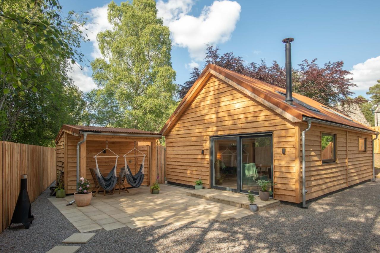 Arbor Nethy Bothy In Cairngorms National Park * Nethy Bridge